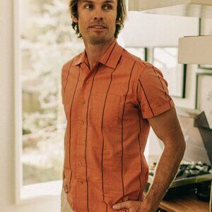 Taylor Stitch Short Sleeve Hawthorne Shirt Men's 42 Red Striped Camp Collar